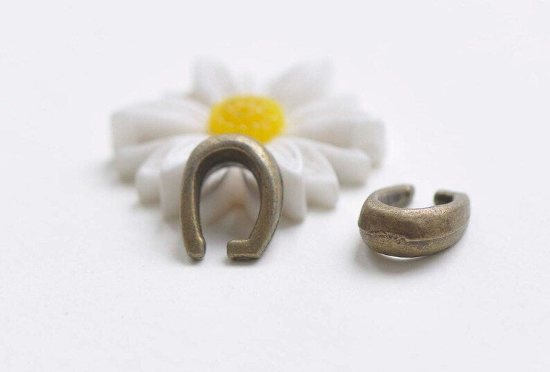 50 pcs Antique Bronze Snap On Bail Charms 8x11mm A4273