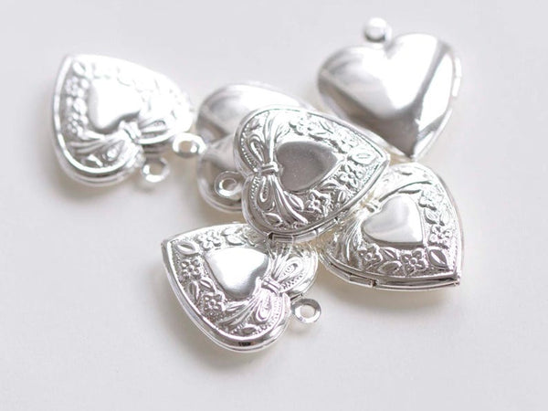 4 pcs of Shiny Silver Heart Shaped Photo Lockets 20x23mm
