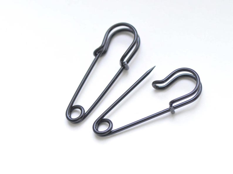 10 pcs Black Painted Safety Pins Vintage Brooch Findings 9x31mm