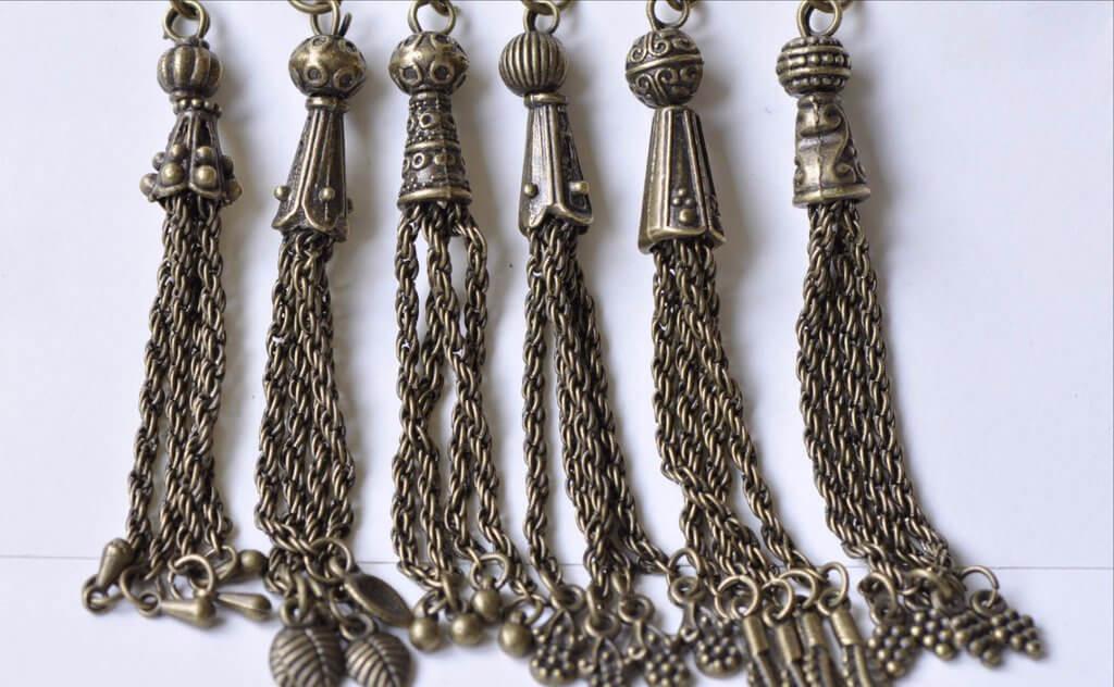 6 pcs of Antique Bronze Vintage Metal Tassel Mixed Style A7705