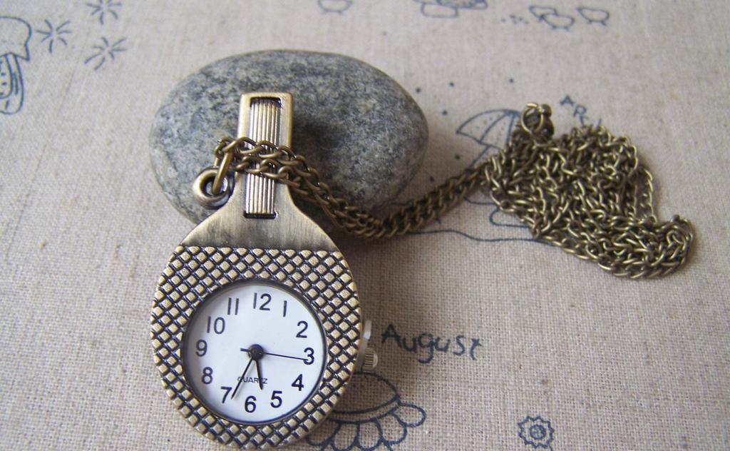Pocket Watch - 1 PC of Antique Bronze Tennis Racket Pocket Watch A4614