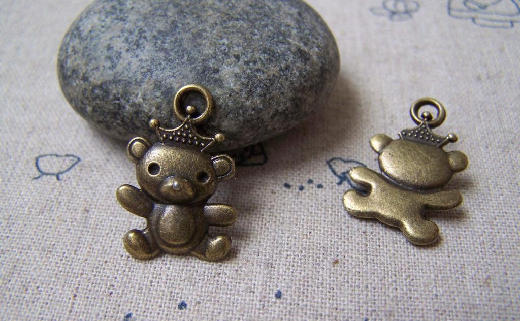 Accessories - 10 Pcs Antique Bronze Crown Bear Charms 15x22mm A4970
