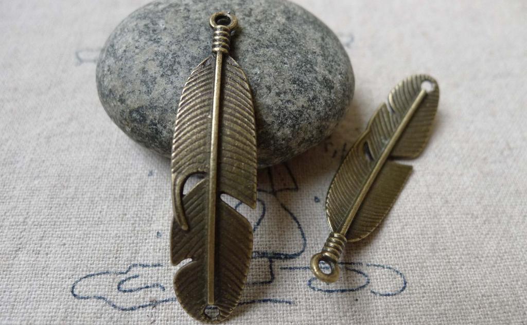 Accessories - 10 Pcs Antique Bronze Curved Feather Connector Bracelet Charms 11x45mm A6634