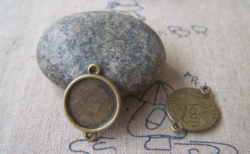 Base Setting - 10 pcs Antique Bronze Base Pendant Connectors Match 14mm Cab A4649