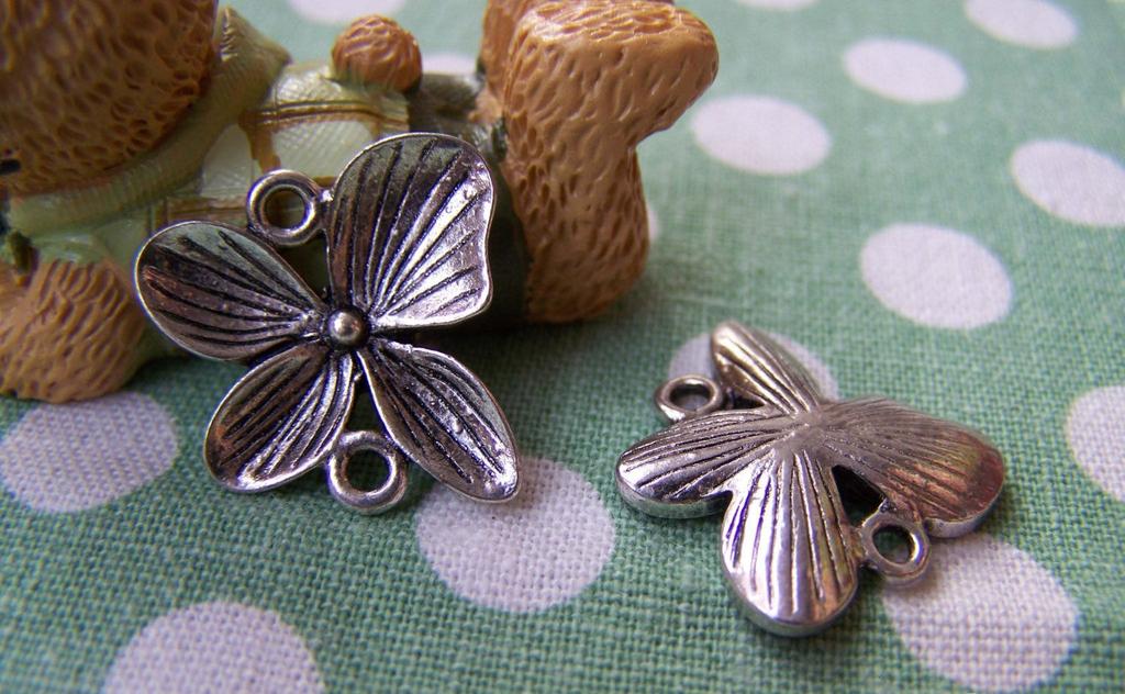 Accessories - 10 Pcs Antique Silver Butterfly Flower Connector Charms 20x20mm A1022