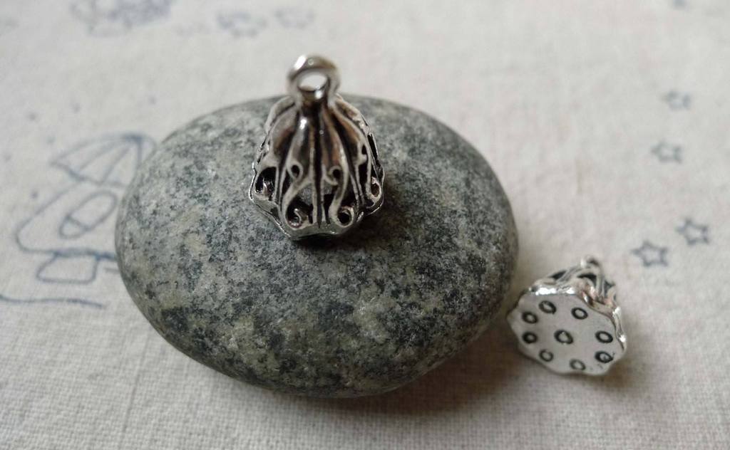 Accessories - 10 Pcs Antique Silver Seedpod Of Lotus Flower Charms 11x11mm A6546