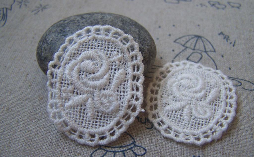 Accessories - 10 Pcs Beige Cream Color Filigree Floral Oval Cotton Lace Doily 30x37mm A4847