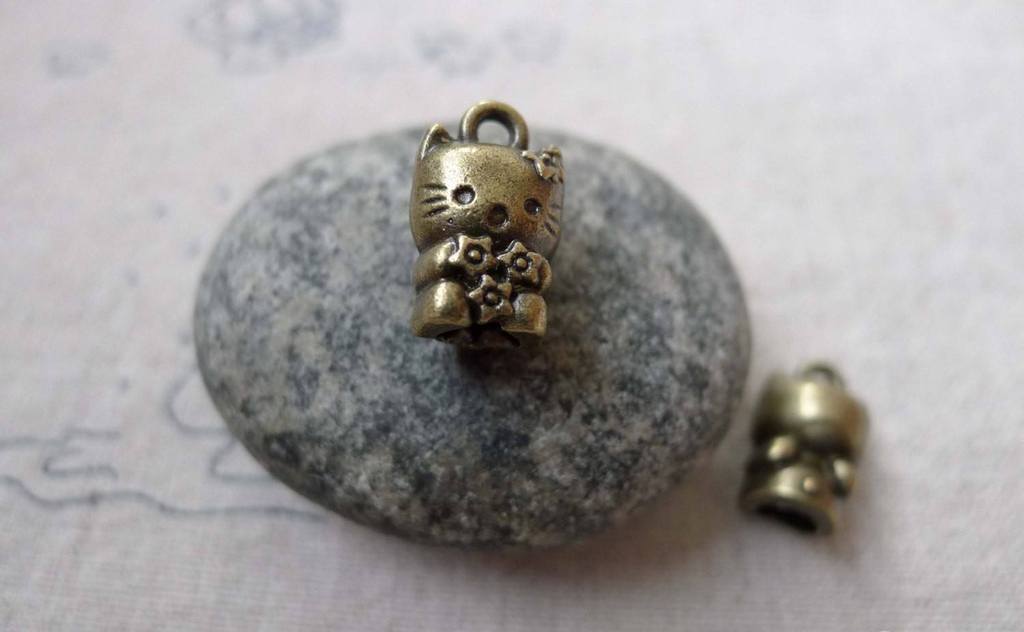 Accessories - 10 Pcs Of Antique Bronze 3D Kitten Cat Charms 9x12mm A6703