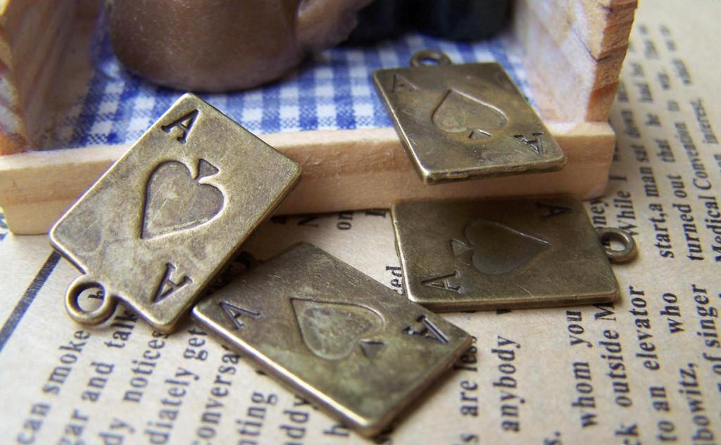 People, Profession & Hobby - 10 pcs Antique Bronze Ace of Spade Poker Card Charms A492