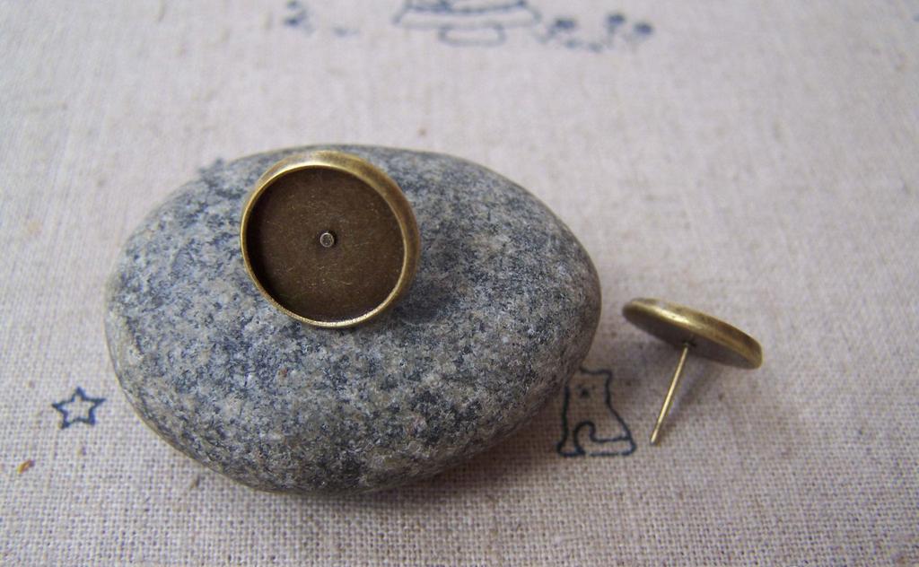 Earwire - 10 pcs Antique Brass Bezel 12mm Ear Stud Earring Posts A5034