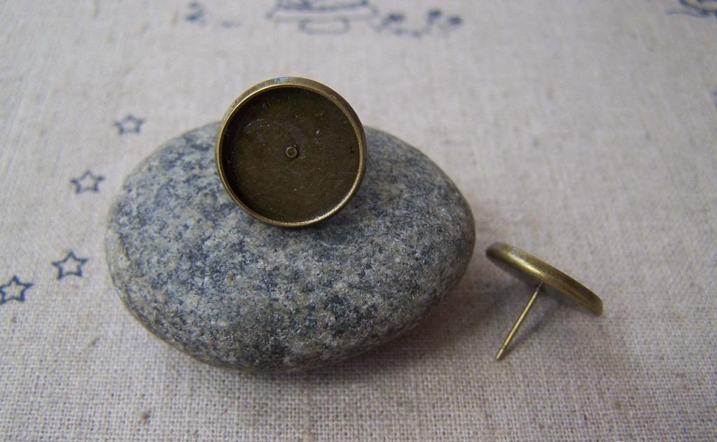 Earwire - 10 pcs Antique Bronze 14mm Ear Stud Earring Posts A5035