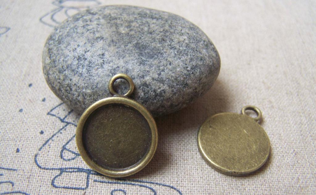 Accessories - 10 Pcs Of Antique Bronze Brass Round Base Settings Match 14mm Cab A4785
