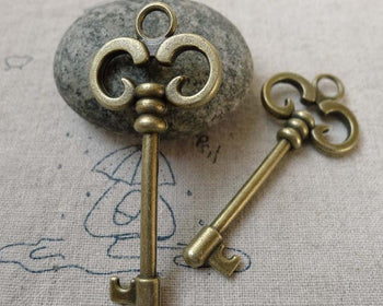 Accessories - 10 Pcs Of Antique Bronze Crown Key Pendants Charms 24x56mm A6475