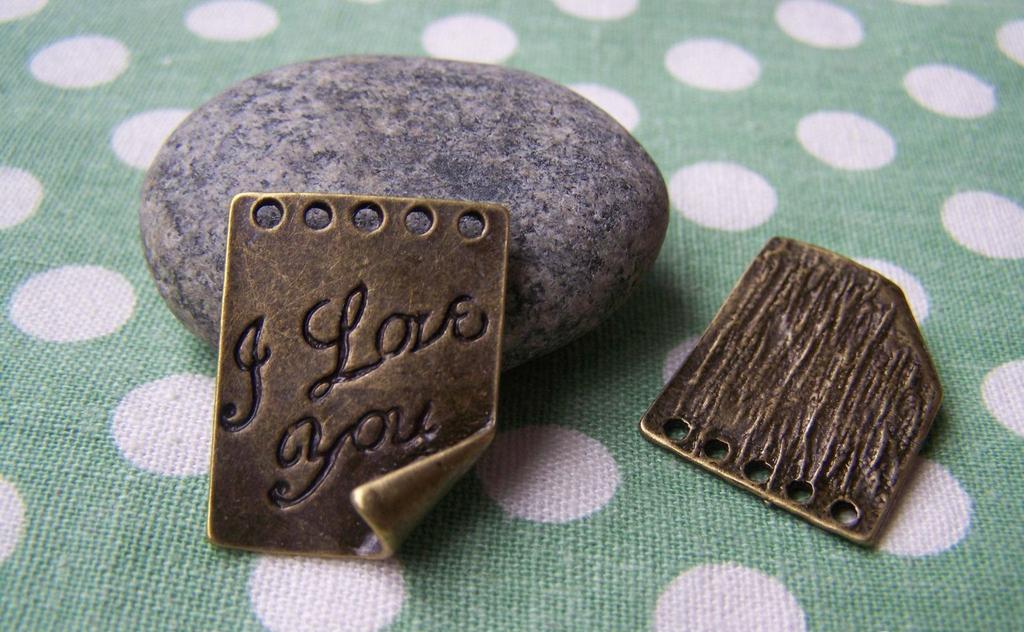 Accessories - 10 Pcs Of Antique Bronze Diary Page Love Letter Charms 20x25mm A1385