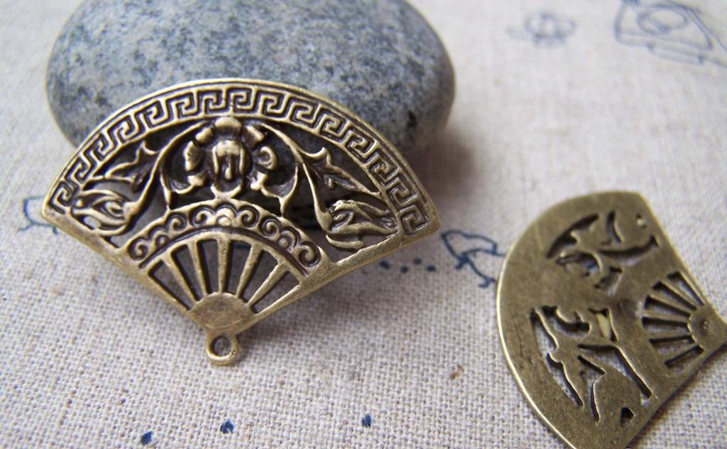 Accessories - 10 Pcs Of Antique Bronze Filigree Chinese Folding Fan Charms 25x36mm A1440