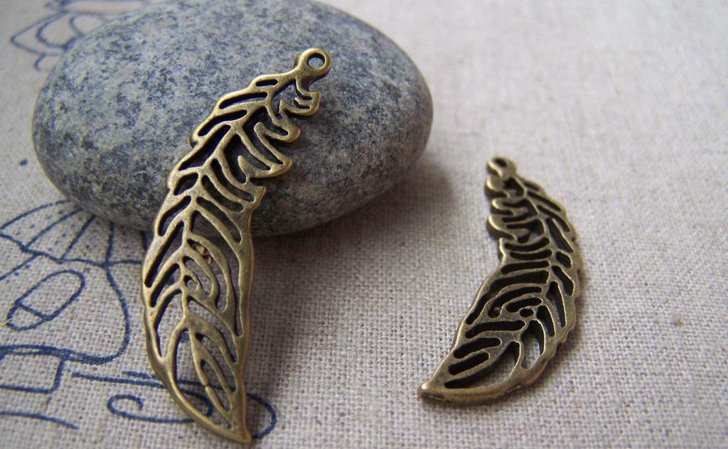 Accessories - 10 Pcs Of Antique Bronze Filigree Feather Charms Pendants 12x36mm A402