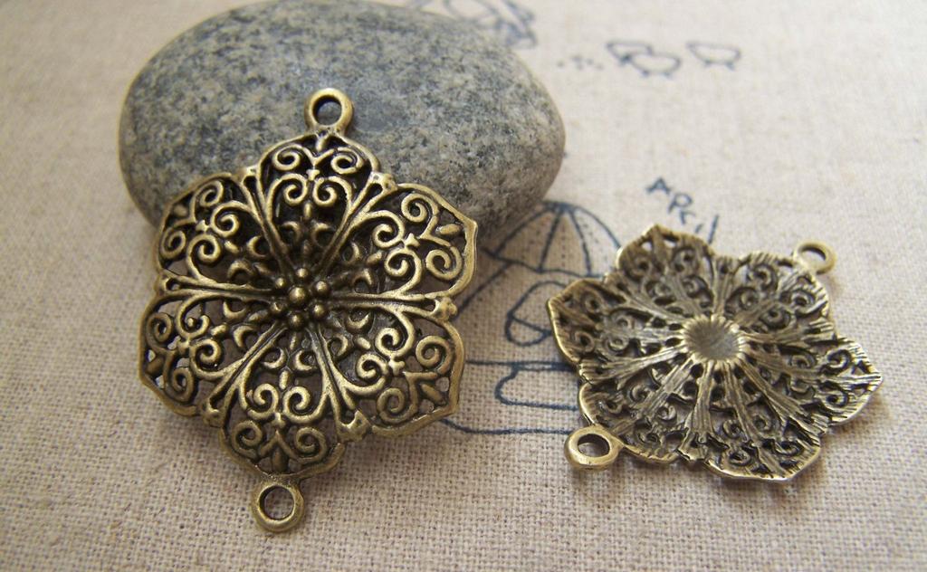 Accessories - 10 Pcs Of Antique Bronze Filigree Flower Connector Pendants  28x40mm A2181