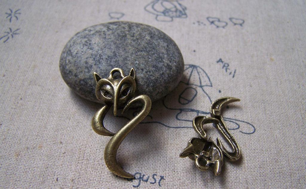 Accessories - 10 Pcs Of Antique Bronze Filigree Fox Charms 19x34mm A5205
