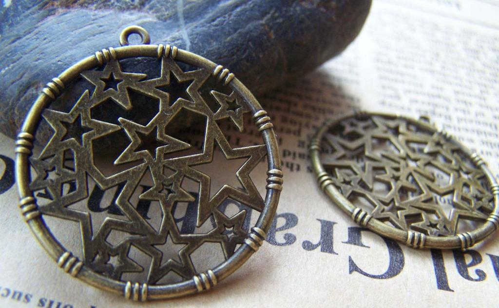 Accessories - 10 Pcs Of Antique Bronze Filigree Star Ring Charms 32mm A407