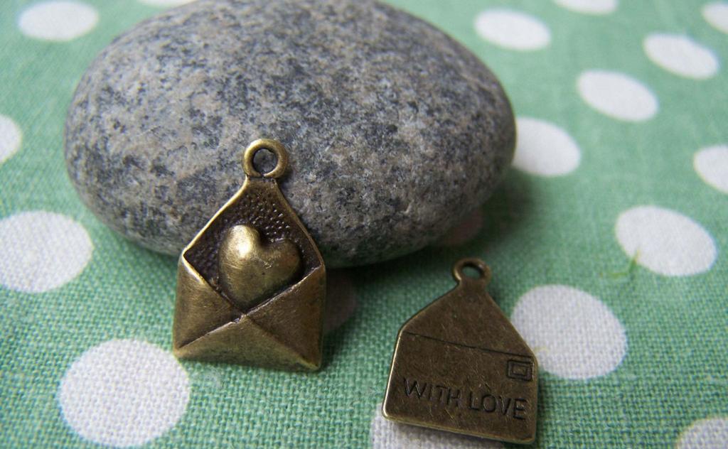 Accessories - 10 Pcs Of Antique Bronze Heart Mail Envelope Charms 12x18mm A521