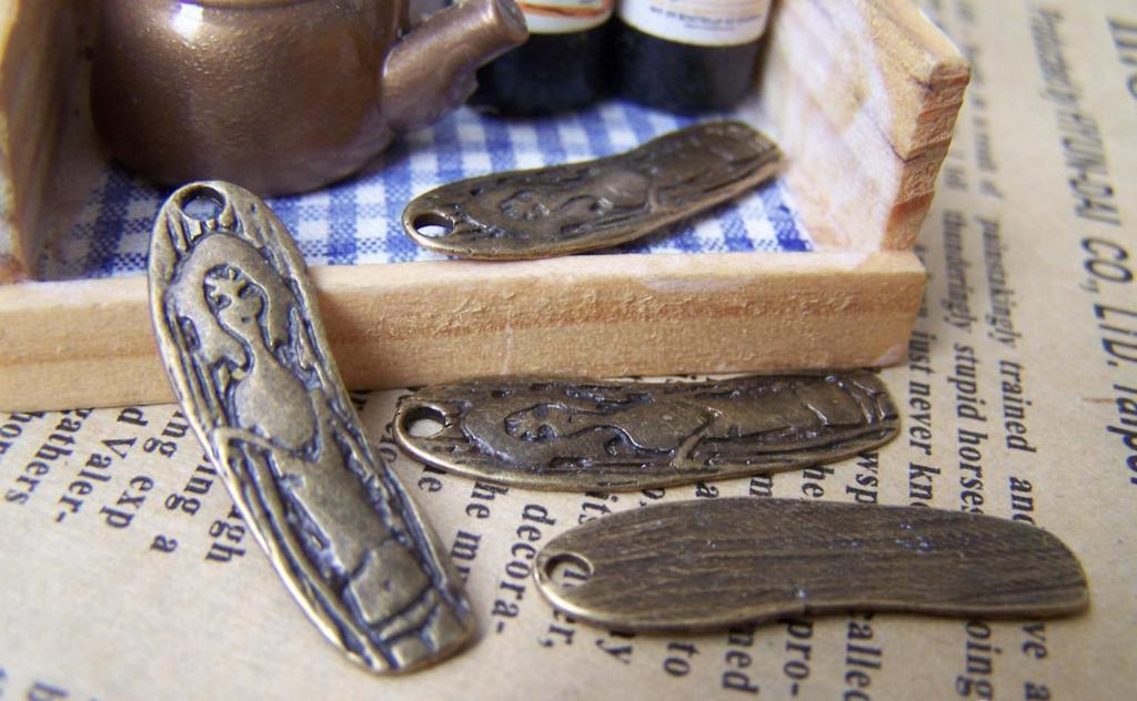 Accessories - 10 Pcs Of Antique Bronze Irregular Lady Charms 8x30mm A1386
