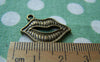 Accessories - 10 Pcs Of Antique Bronze Kiss Lips Mouth Charms 20x24mm A711
