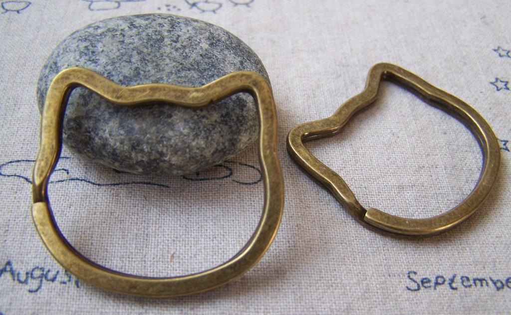 Accessories - 10 Pcs Of Antique Bronze Kitten Cat Keyring Charms 35x40mm A5592