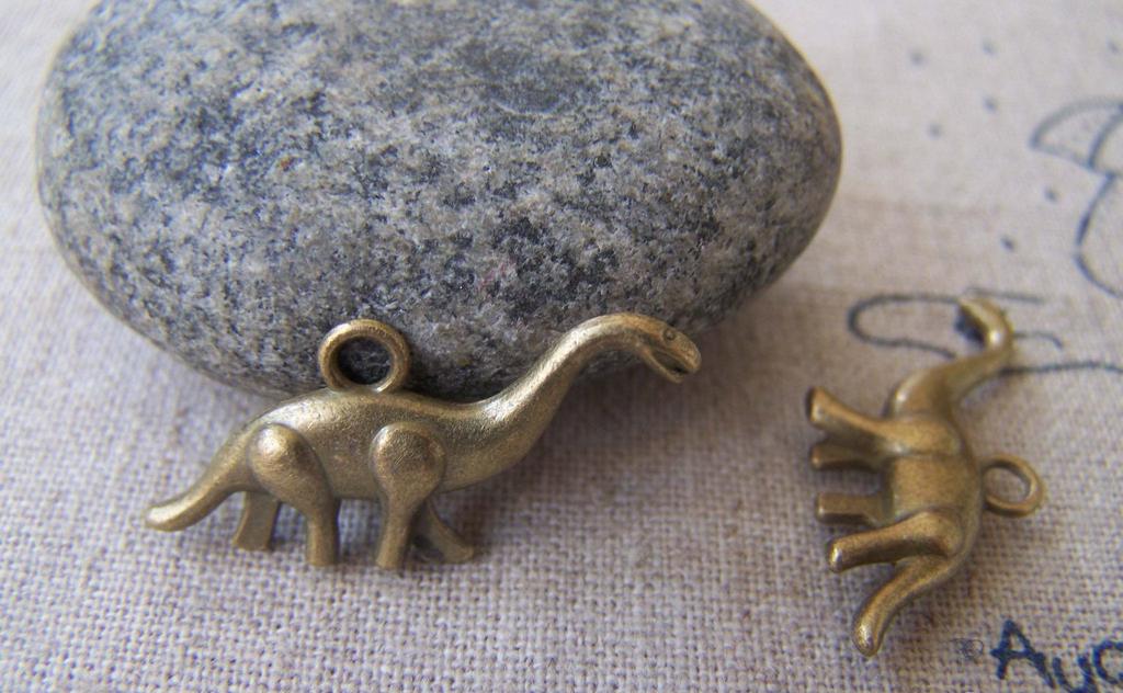 Accessories - 10 Pcs Of Antique Bronze Lovely 3D Dinosaur Charms 27mm A3674
