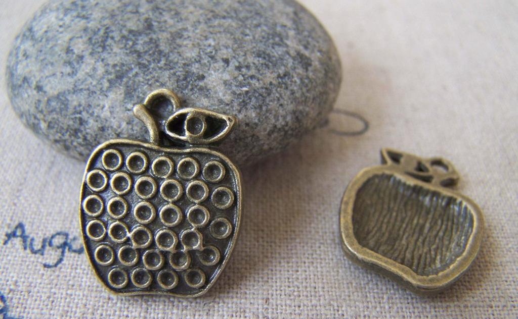 Accessories - 10 Pcs Of Antique Bronze Lovely Apple Charms 17x22mm A575