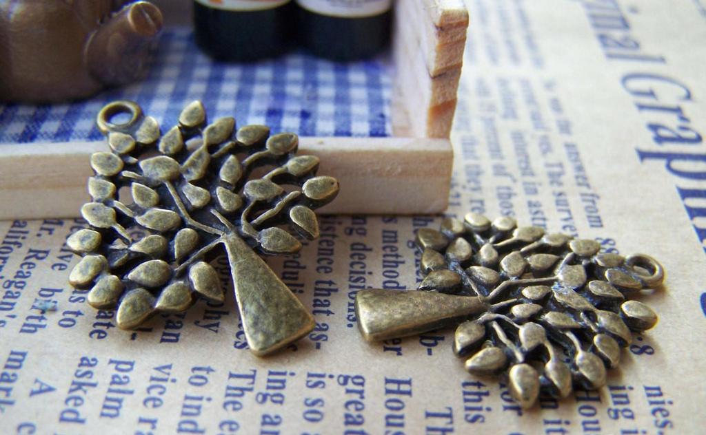 Accessories - 10 Pcs Of Antique Bronze Lush Tree Charms Pendants 24x29mm A435