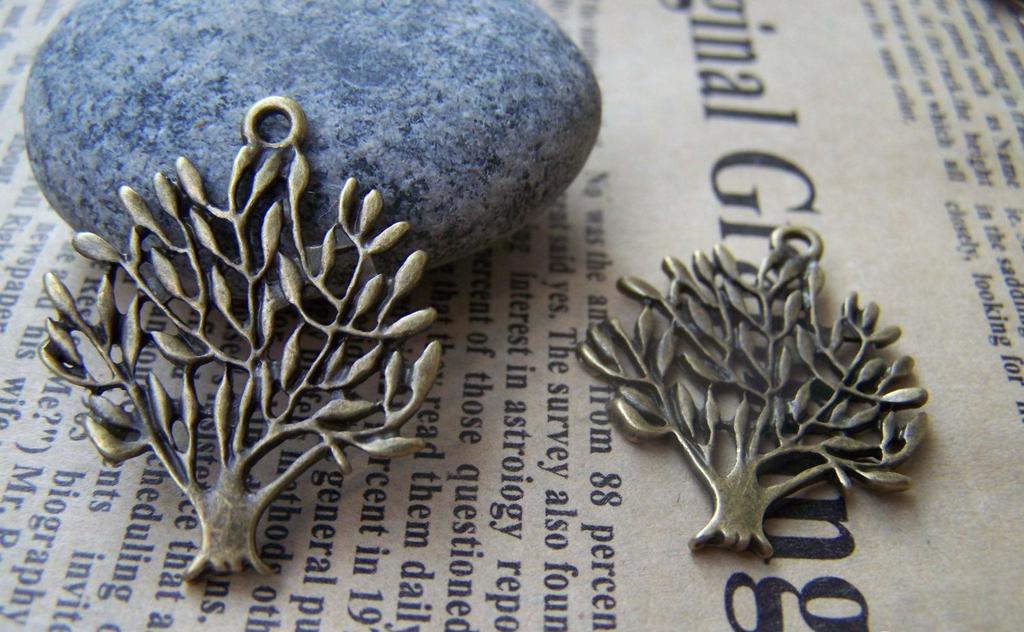 Accessories - 10 Pcs Of Antique Bronze Lush Tree Charms Pendants 25x30mm A345