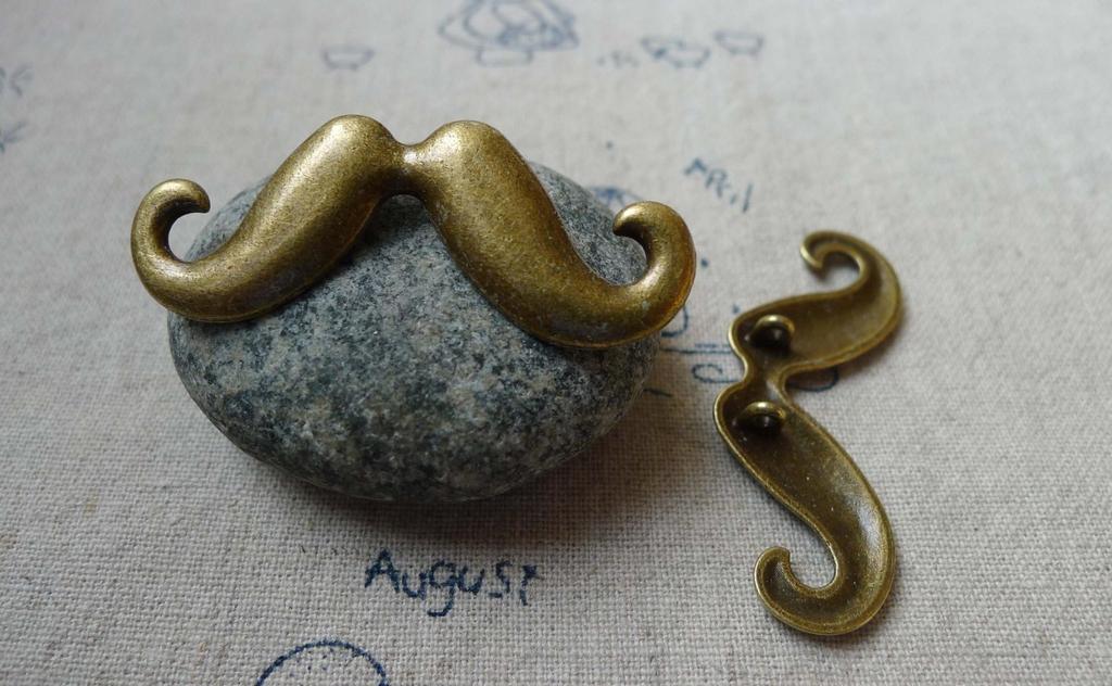 Accessories - 10 Pcs Of Antique Bronze Moustache Pendant Charms Two Loops 16x44mm A5571