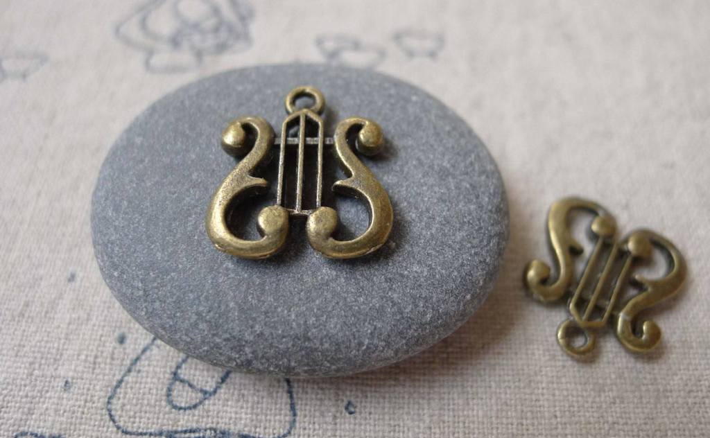 Accessories - 10 Pcs Of Antique Bronze Musice Instrument Harp Charms 15x17mm A7036