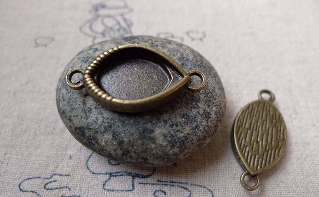 Accessories - 10 Pcs Of Antique Bronze Oval Eye Connector Charms 15x30mm A6389