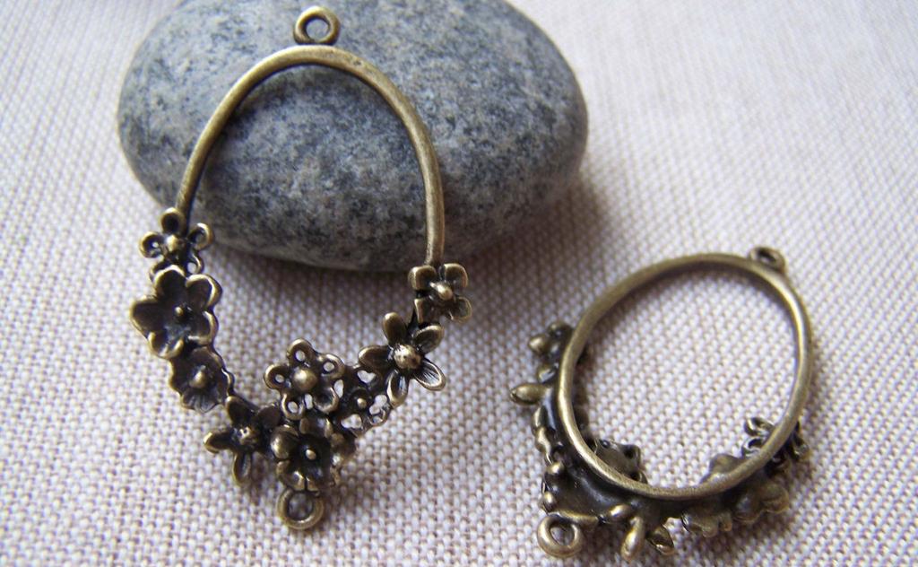 Accessories - 10 Pcs Of Antique Bronze Oval Flower Connector Charms 26x42mm A3385