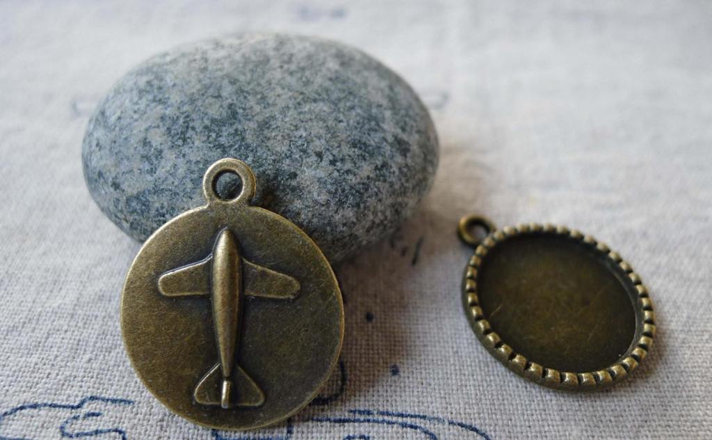 Accessories - 10 Pcs Of Antique Bronze Round Plane Back Cameo Base Settings Match 18mm Cabochon A5356