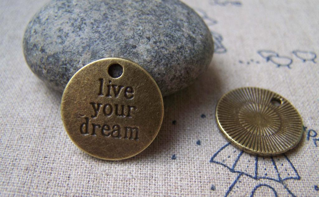 Accessories - 10 Pcs Of Antique Bronze Round Words Charms 20mm A507