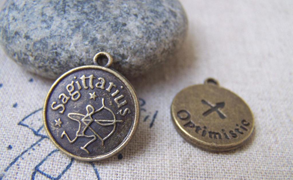 Accessories - 10 Pcs Of Antique Bronze Sagittarius The Archer Constellation Round Charms Pendants 18mm A1936