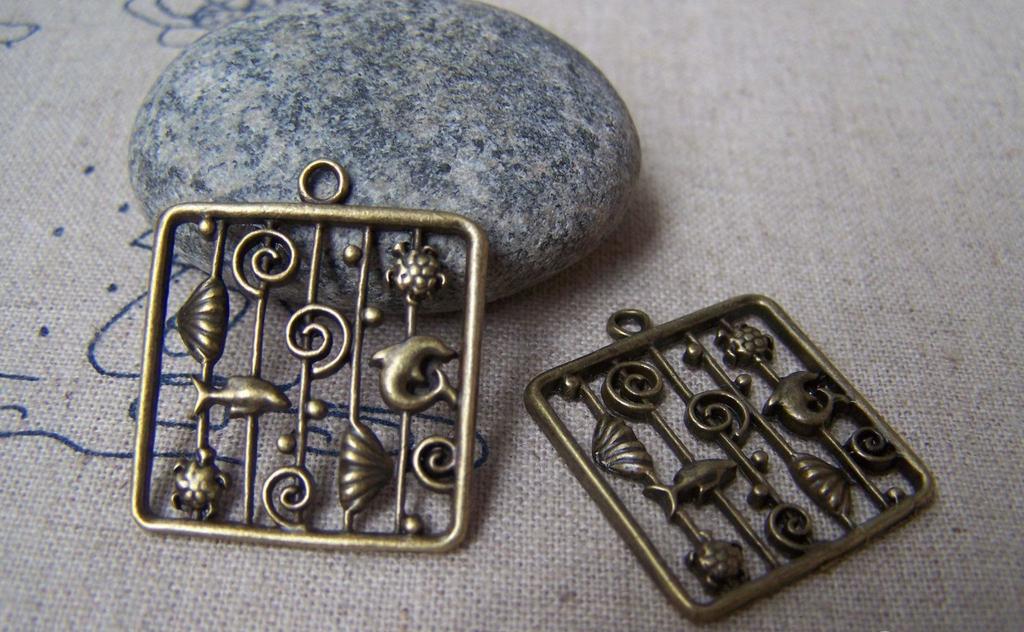 Accessories - 10 Pcs Of Antique Bronze Sea Life Filigree Square Ring Charms Pendants 24mm A462