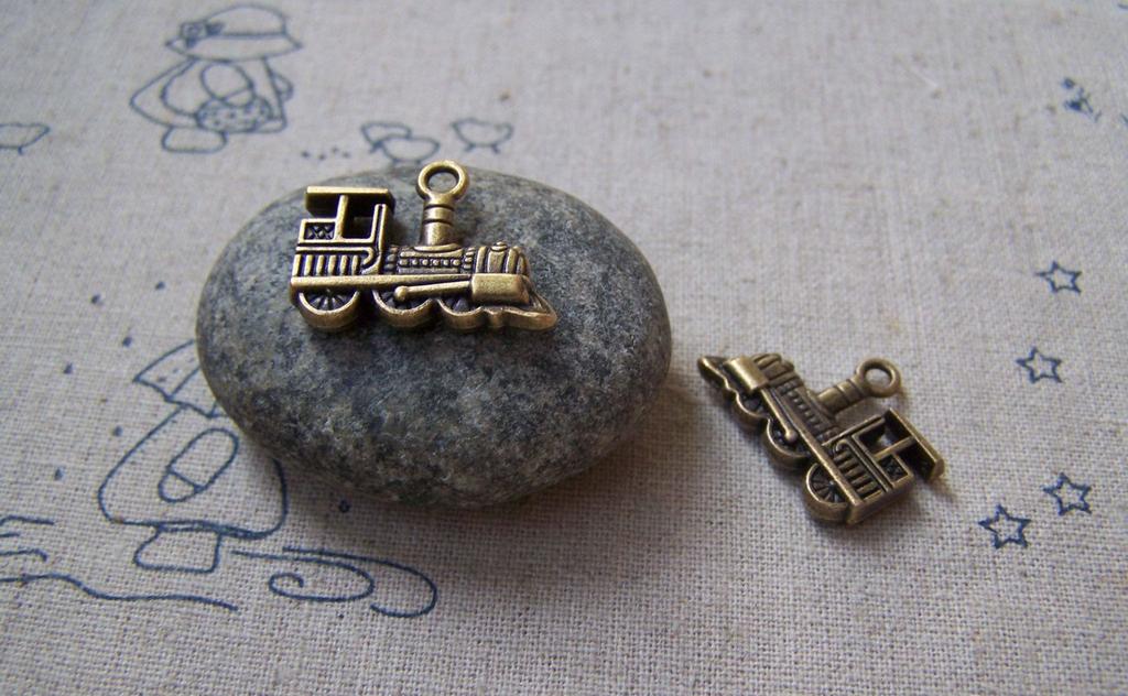 Accessories - 10 Pcs Of Antique Bronze Train Charms 14x22mm A5076
