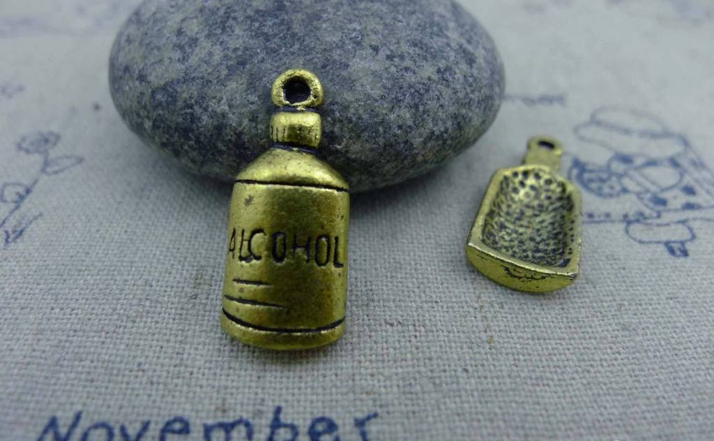 Accessories - 10 Pcs Of Antique Gold Alcohol Wine Bottle Charms Pendants 10x23mm A1368