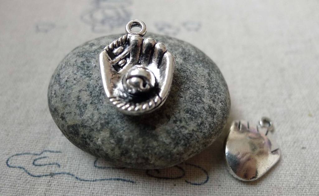 Accessories - 10 Pcs Of Antique Silver Baseball Glove Baseball Mitt Charms 15x20mm A6278