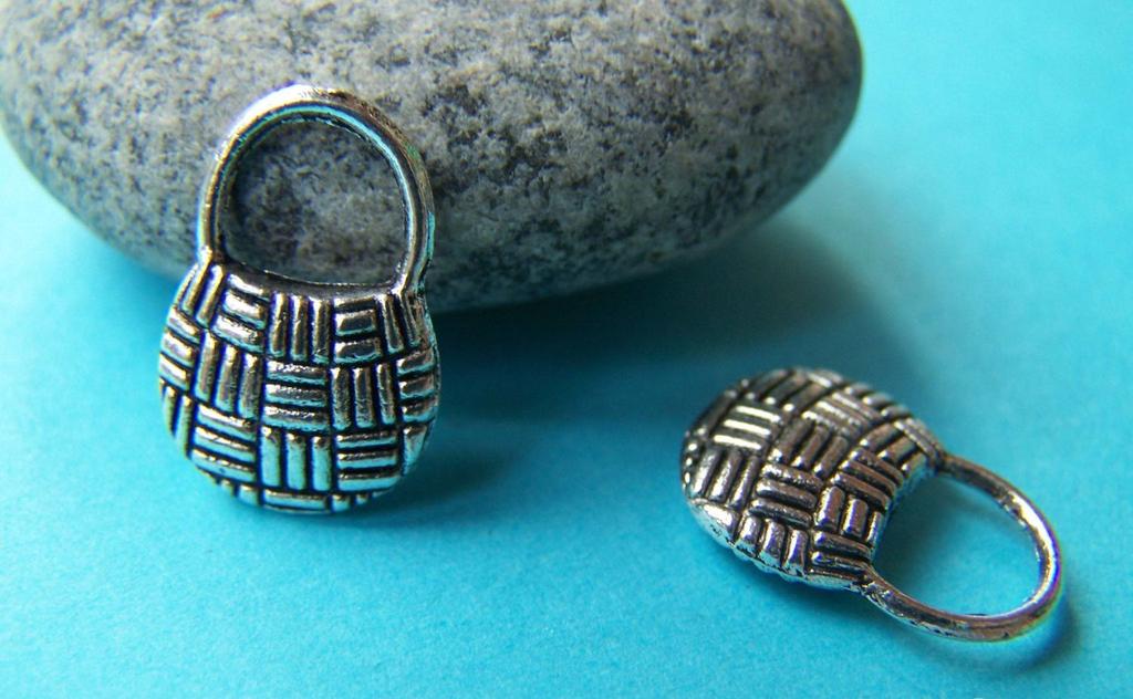 Accessories - 10 Pcs Of Antique Silver Basketweave Handbag Charms Pendants 11x16mm A2617