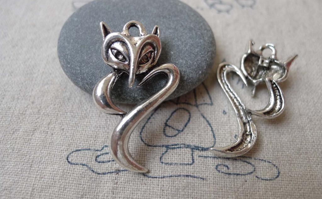 Accessories - 10 Pcs Of Antique Silver Filigree Fox Charms 19x34mm A7303