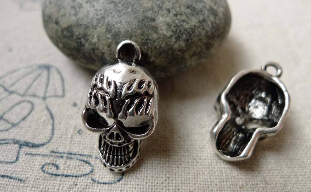 Accessories - 10 Pcs Of Antique Silver Filigree Skull Charms 13x20mm A6401