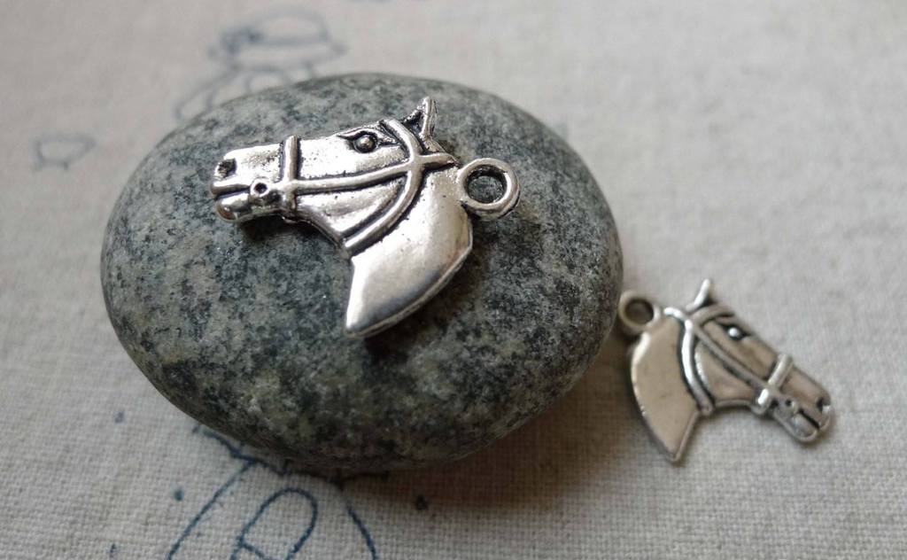Accessories - 10 Pcs Of Antique Silver Horse Head Charms 19x21mm A6327