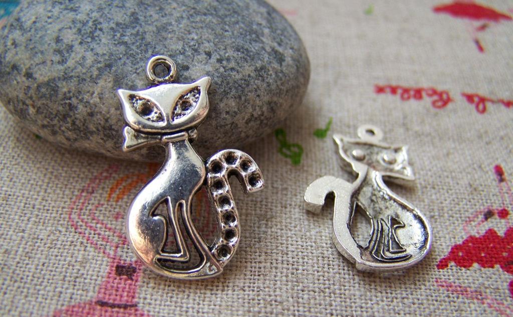 Accessories - 10 Pcs Of Antique Silver Kitten Cat Charms 16x22mm A2041