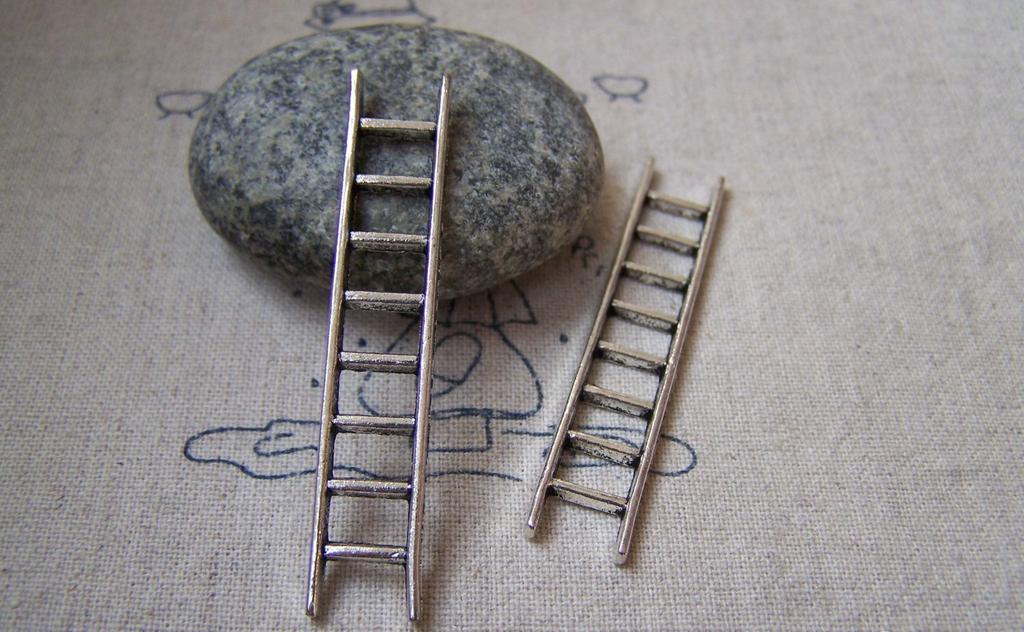 Accessories - 10 Pcs Of Antique Silver Ladder Pendant Charms 10x51mm A5727