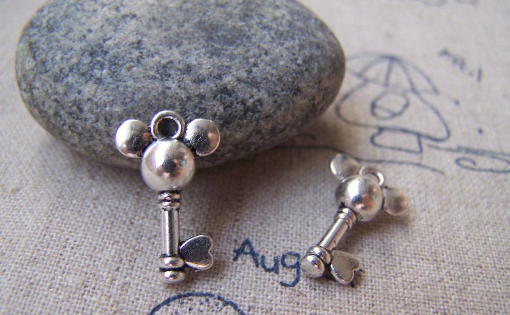 Accessories - 10 Pcs Of Antique Silver Mouse Key Charms 12x17mm A3997