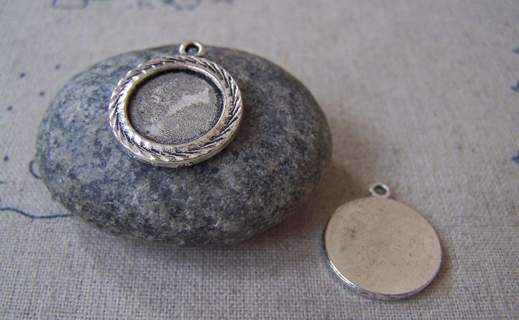 Accessories - 10 Pcs Of Antique Silver Round Base Settings Match 12mm Cameo A294